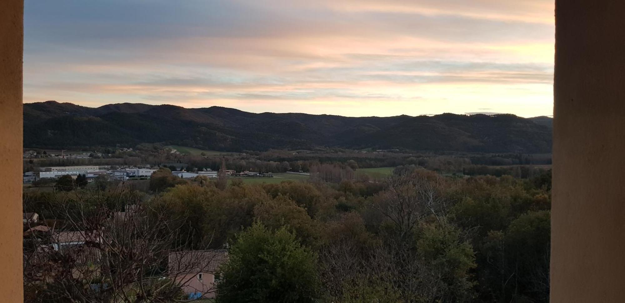 Apartament Le Pommier Aiglun  Zewnętrze zdjęcie